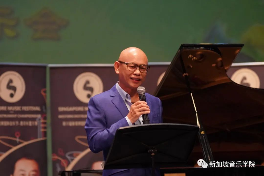 6402